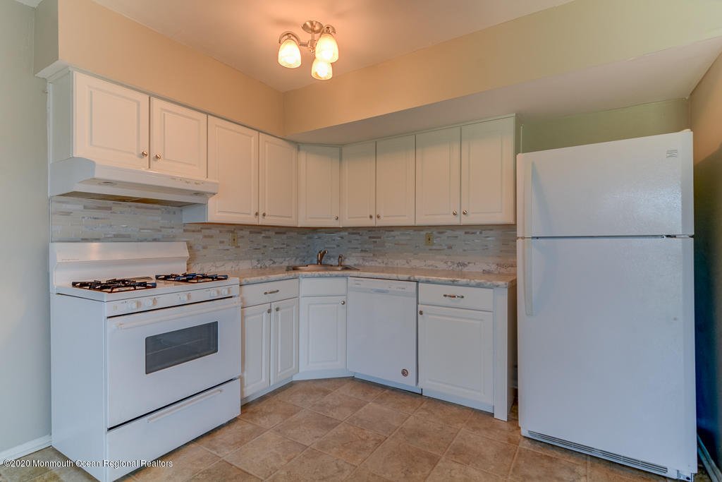 73 Greenwood Loop Road Brick, NJ 08724 - Photo 9 of 17 0009__SMALL
