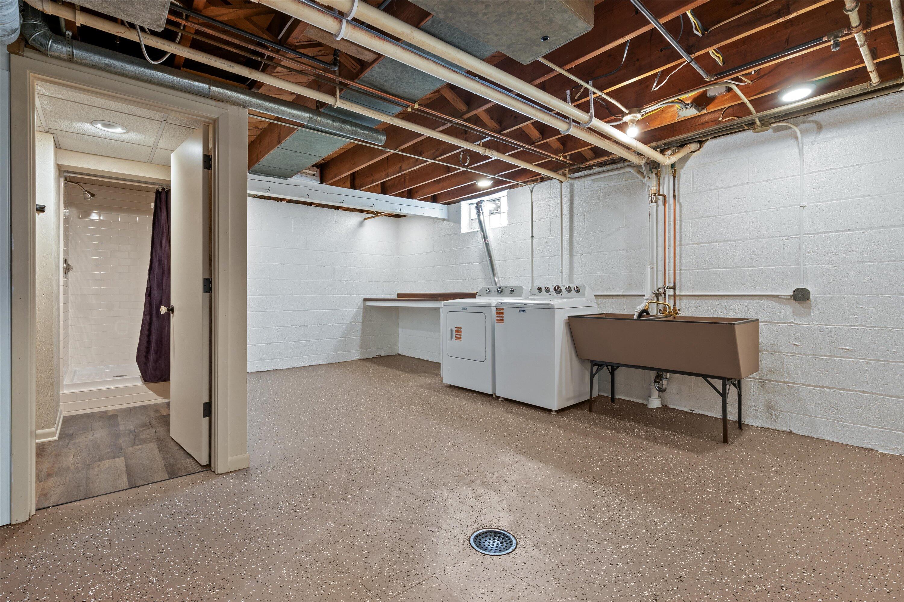 3251 North 94th Street Milwaukee, WI 53222 - Photo 23 of 29 BIG, BRIGHT, FRESH Room with NEW W/D - Laundry? Craft? Workshop? - How about all 3 in 1!