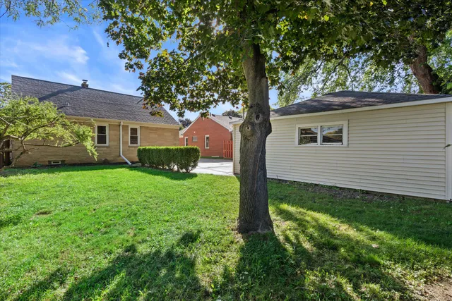 $319,000 | 3251 North 94th Street, Milwaukee, WI 53222