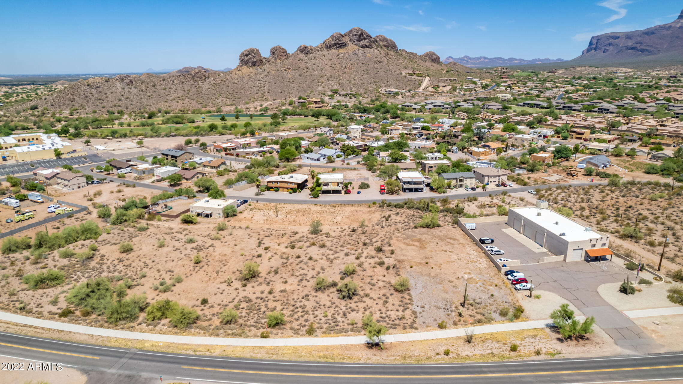 5800 South Kings Ranch Road, Unit 125 Gold Canyon, AZ 85118 - Photo 6 of 14 05 Kings Ranch Drone