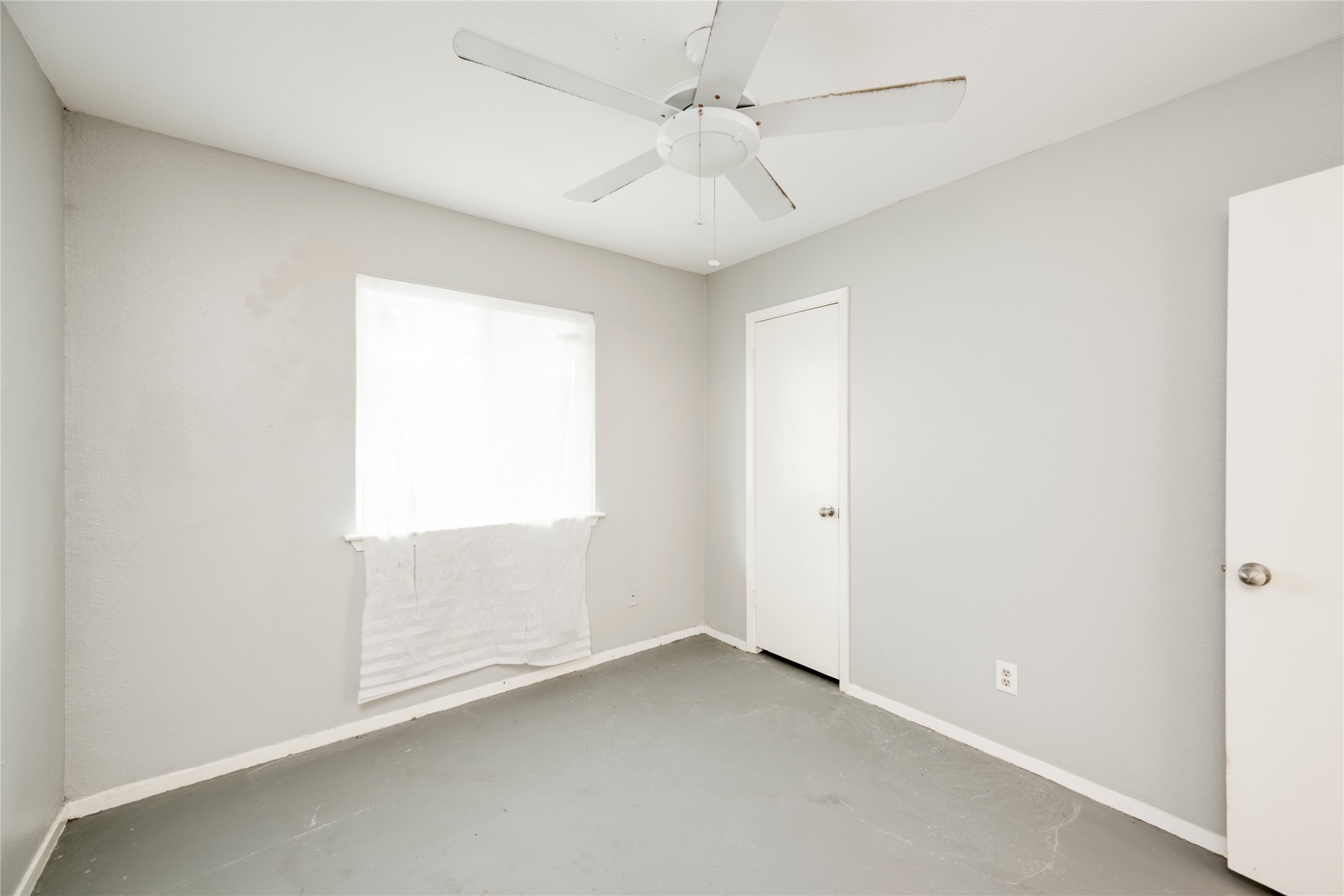 2315 Burleson Road Austin, TX 78741 - Photo 24 of 29