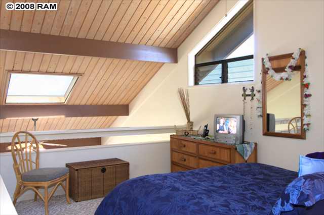 4531 Lower Honoapiilani Road, Unit 3 Lahaina, HI 96761 - Photo 10 of 14 Gallery Image 10