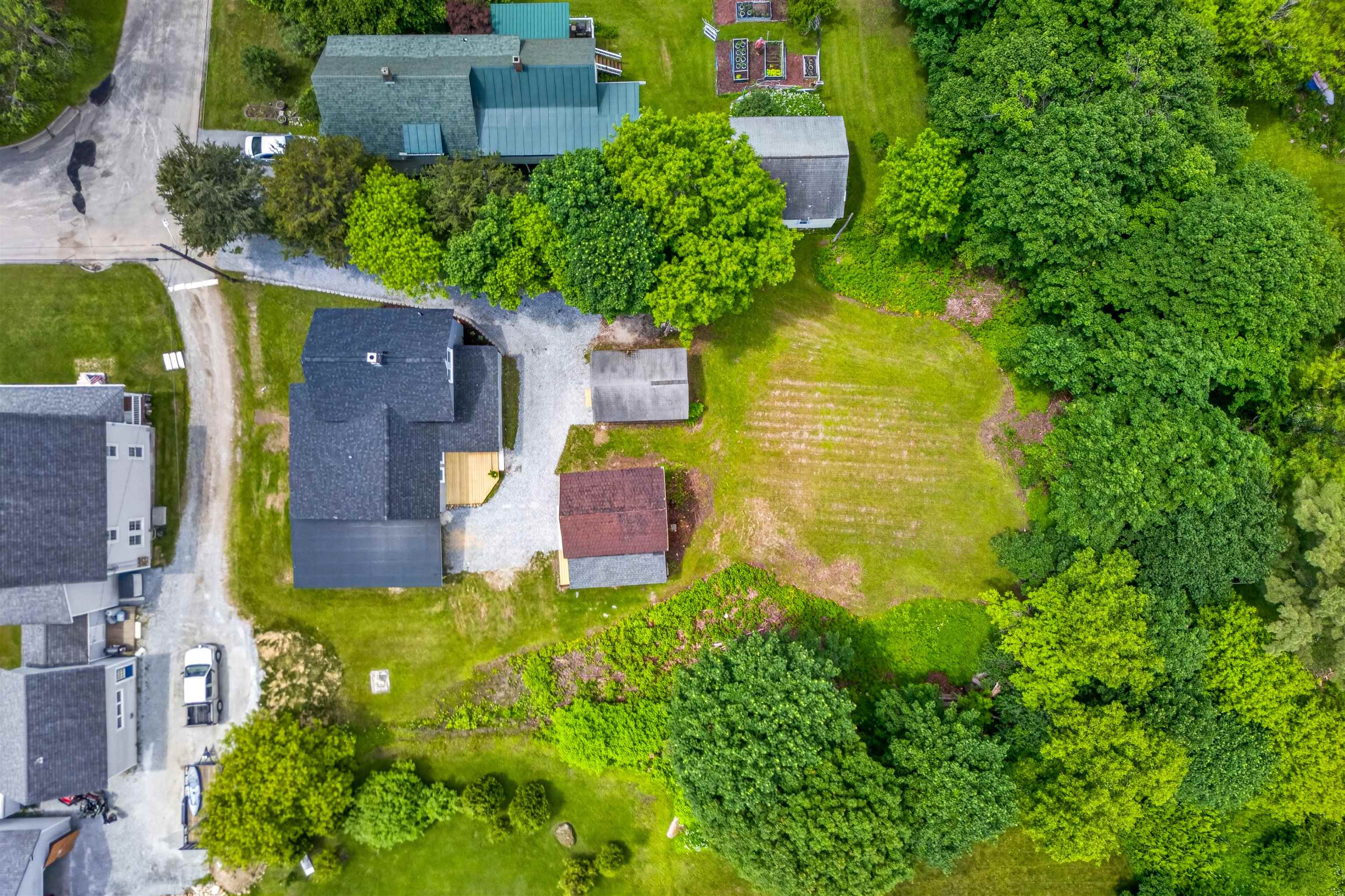29 Clinton Avenue Rutland, VT 05701 - Photo 47 of 49