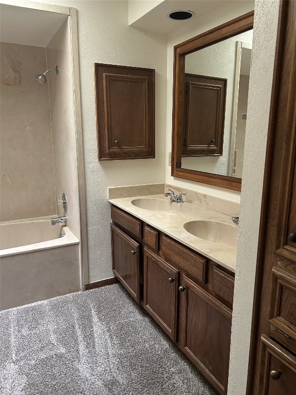 35 Cypress Point Wimberley, TX 78676 - Photo 15 of 16 a bathroom with a tub sink and mirror