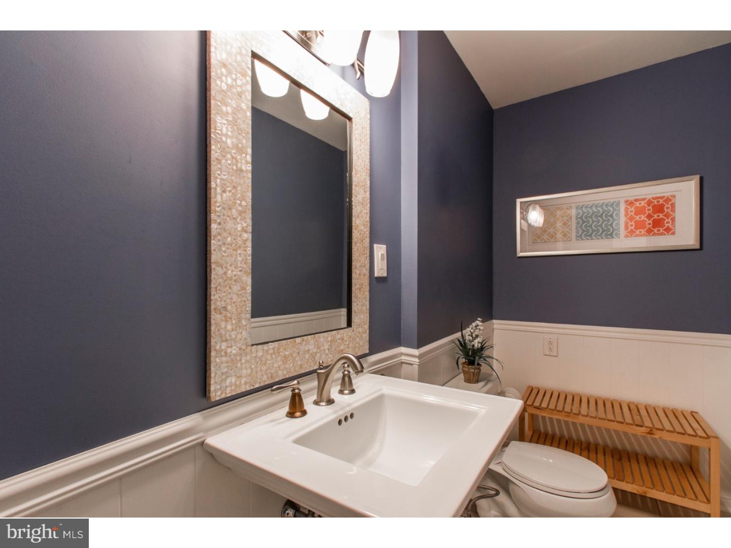 365 Ellis Road Havertown, PA 19083 - Photo 23 of 25 Half Bath