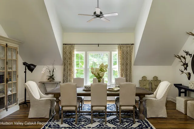 a close view of light fixtures and a bathroom