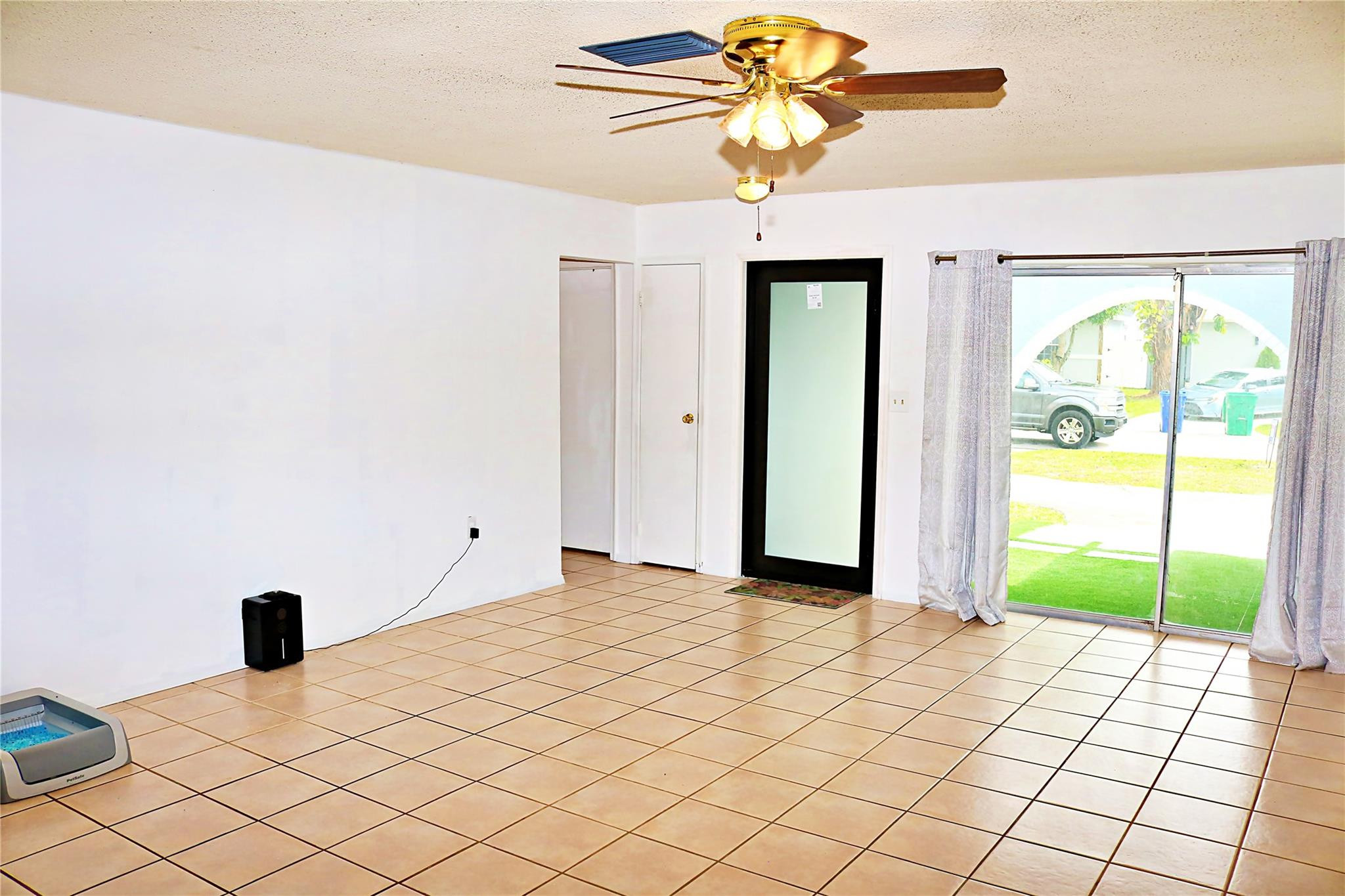 2704 Canal Road Miramar, FL 33025 - Photo 14 of 50 Photo 14