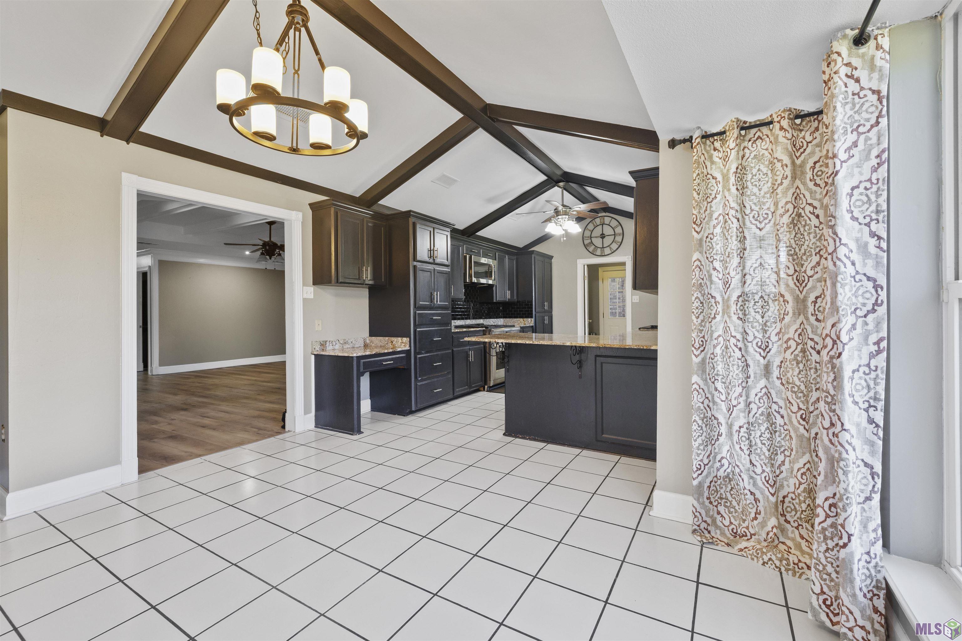 40182 La Rochelle Road Prairieville, LA 70769 - Photo 5 of 33