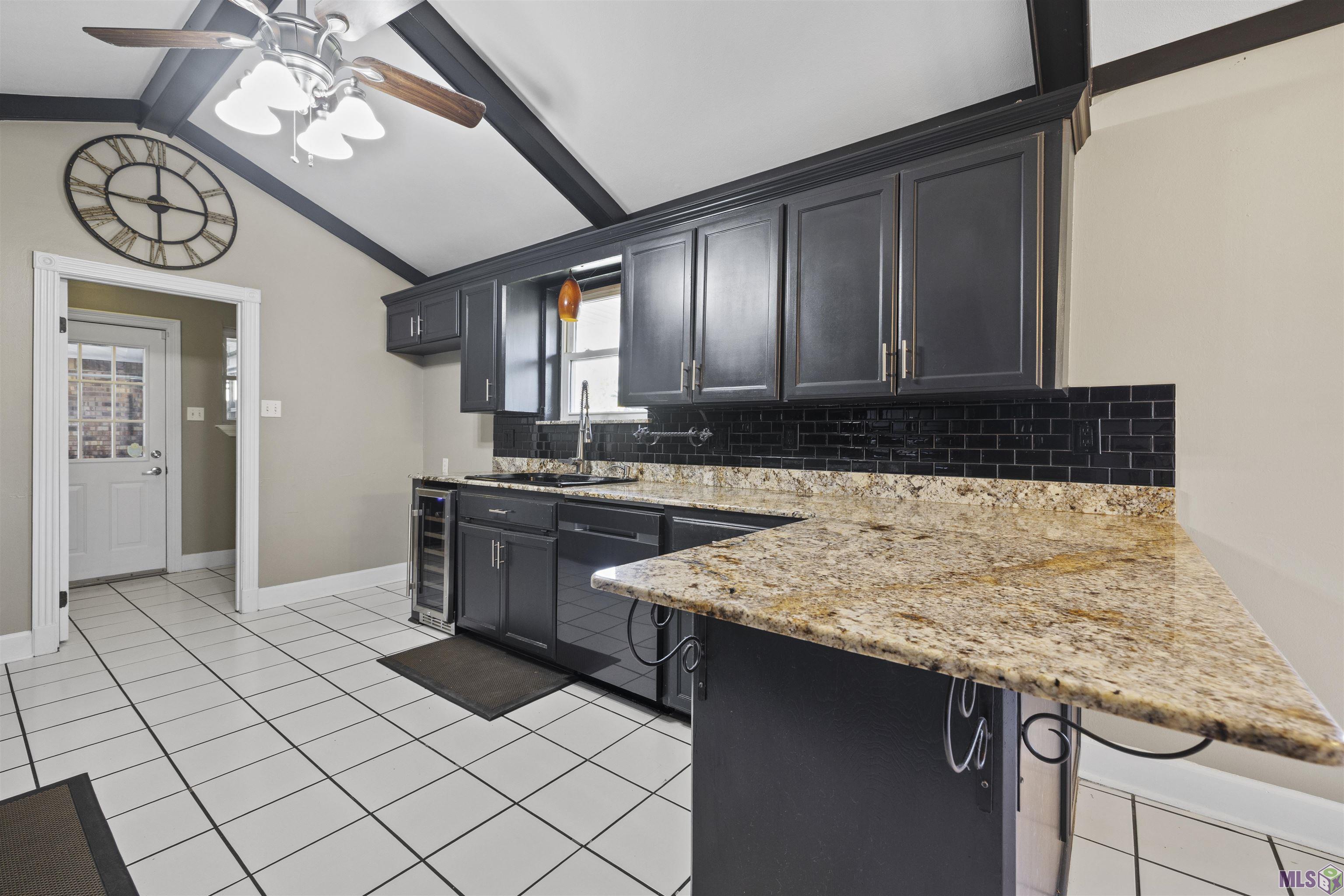 40182 La Rochelle Road Prairieville, LA 70769 - Photo 7 of 33