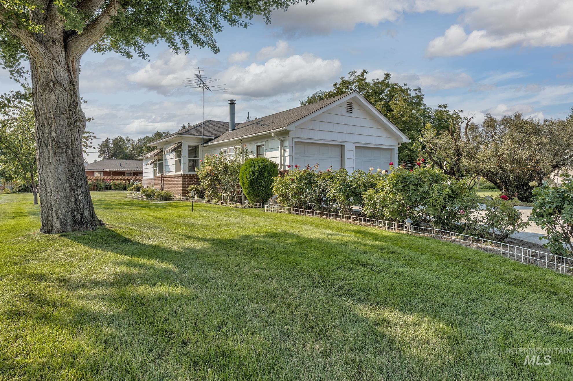 116 Pioneer Road Weiser, ID 83672 - Photo 3 of 45