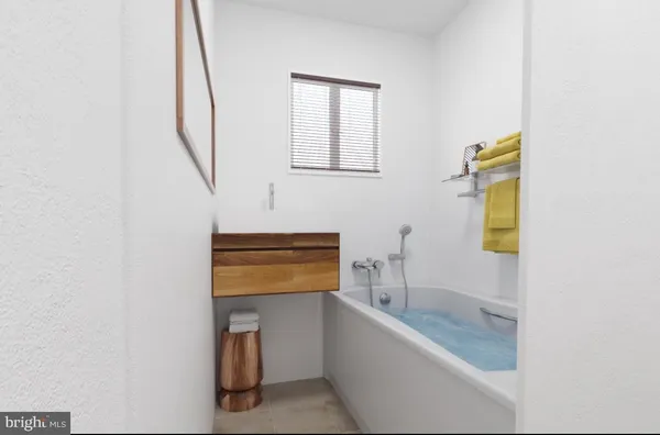 $245,900 | 1407 West 6th Street, Wilmington, DE 19805