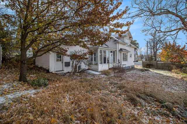 $179,900 | 603 East Dowland Street, Ludington, MI 49431