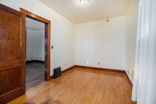 $179,900 | 603 East Dowland Street, Ludington, MI 49431