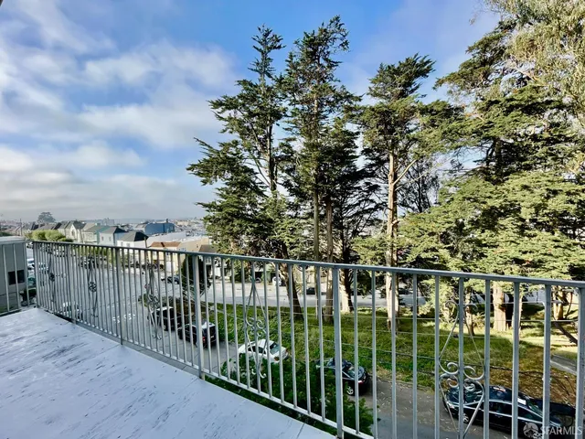 $6,150 | 7 Sheldon Terrace, San Francisco, CA 94122