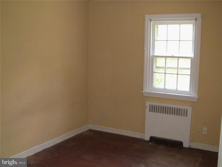 7102 Locust Street Upper Darby, PA 19082 - Photo 7 of 10 Gallery Image 7