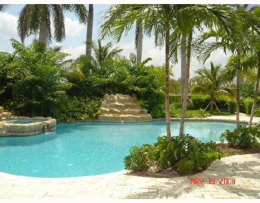 500 Ranch Road Weston, FL 33326 - Photo 13 of 15 Exterior Front