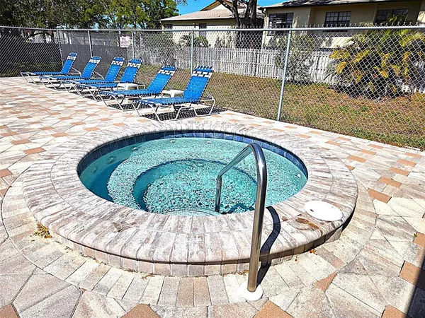 $3,000 | 2547 Estancia Boulevard, Clearwater, FL 33761