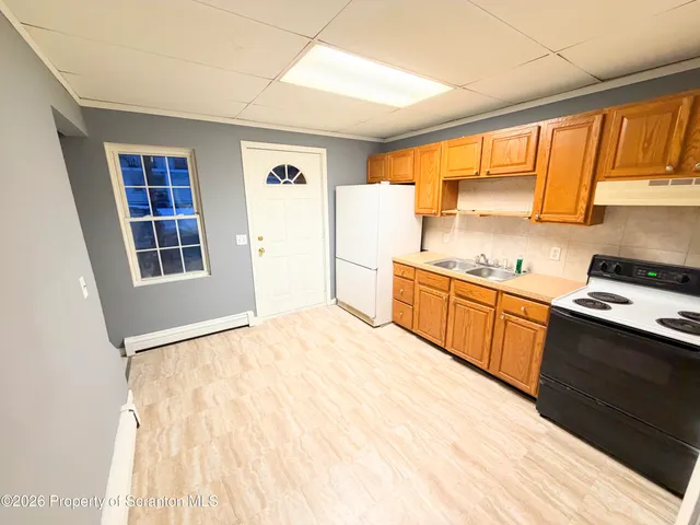 $1,100 | 404 Susquehanna Street, Unit 406, Forest City, PA 18421