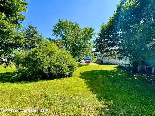 $1,100 | 404 Susquehanna Street, Unit 406, Forest City, PA 18421