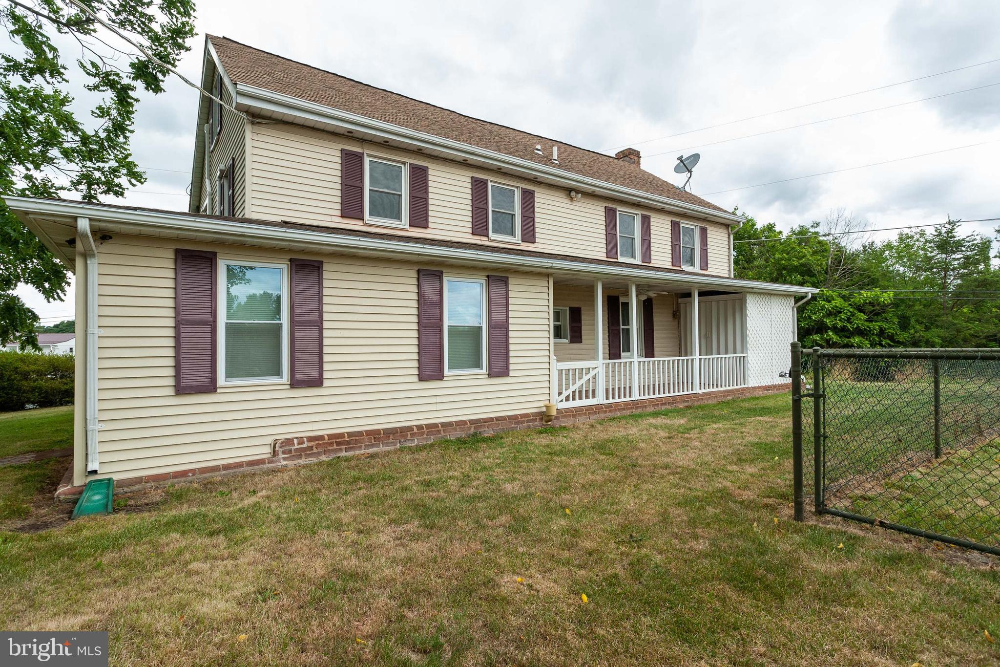 14115 Broadfording Church Road Hagerstown, MD 21740 - Photo 4 of 29 Exterior Back