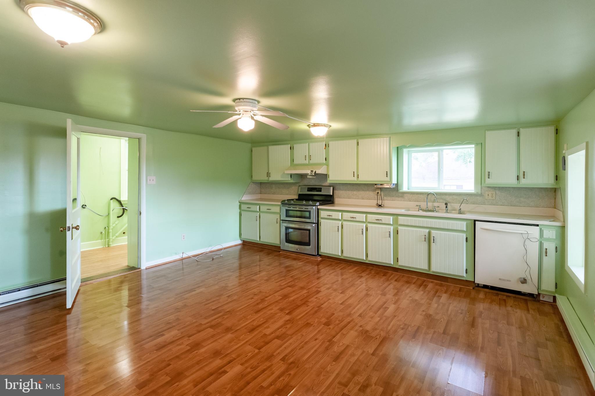 14115 Broadfording Church Road Hagerstown, MD 21740 - Photo 9 of 29 Kitchen Other