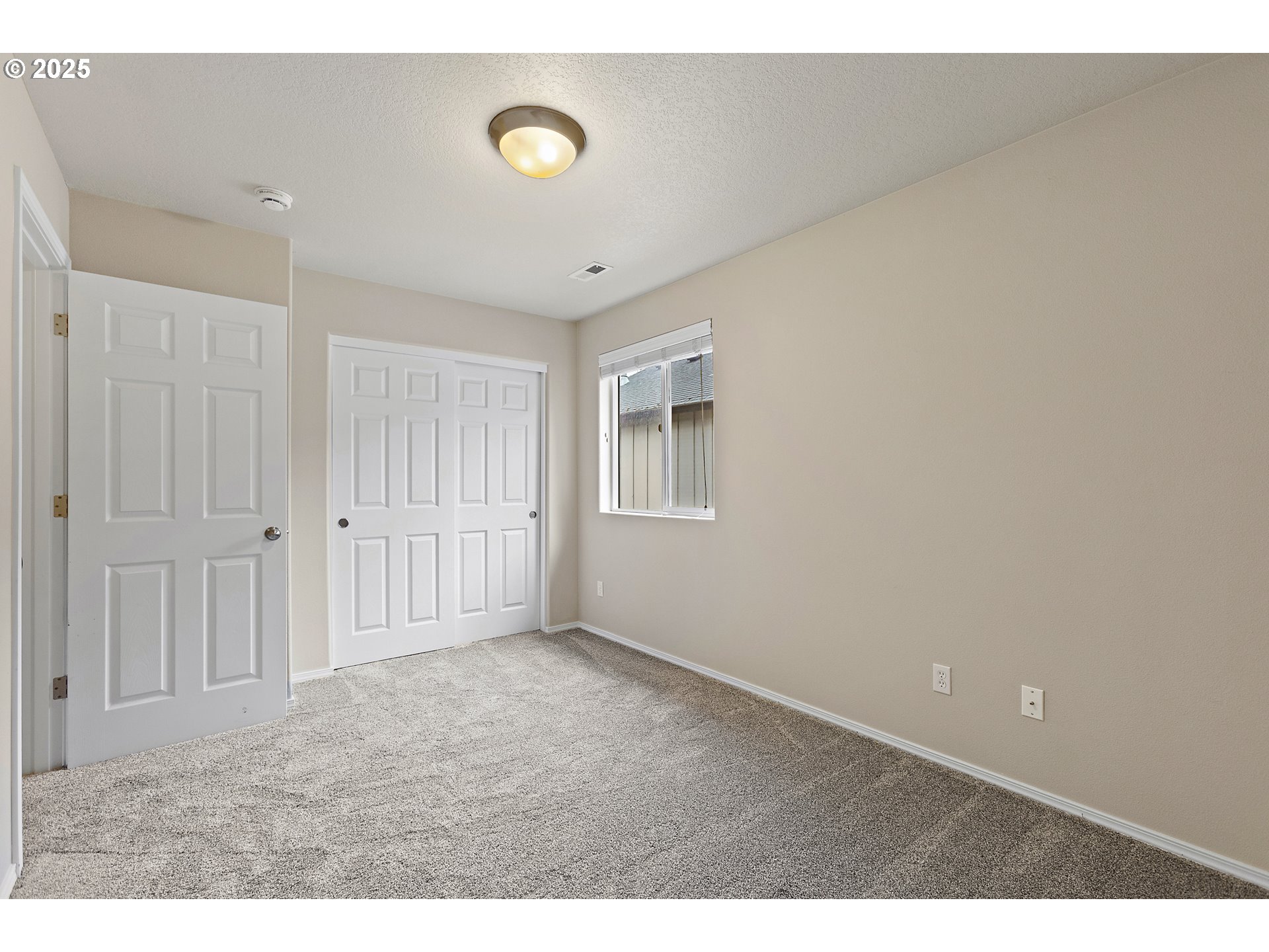 4569 Southeast Davis Road Hillsboro, OR 97123 - Photo 23 of 36 Gallery Image 23