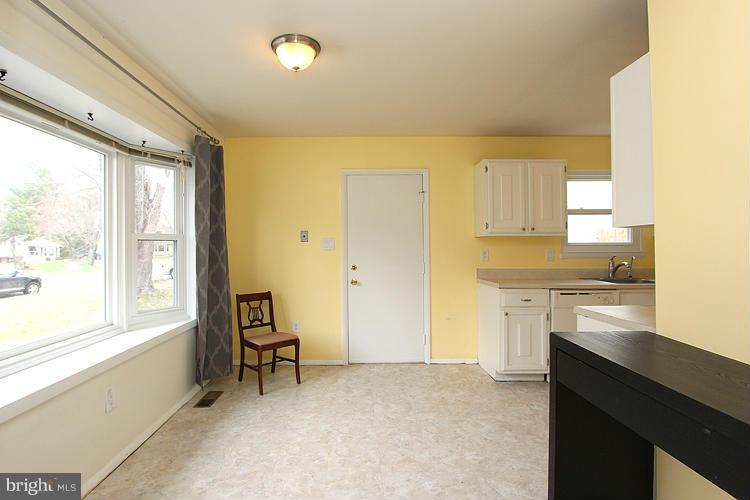 1037 Brice Road Rockville, MD 20852 - Photo 14 of 30 Kitchen
