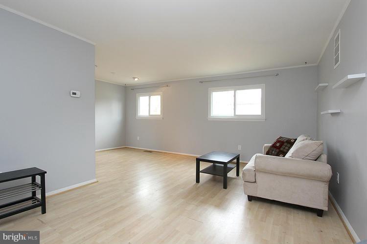 1037 Brice Road Rockville, MD 20852 - Photo 5 of 30 Living Room