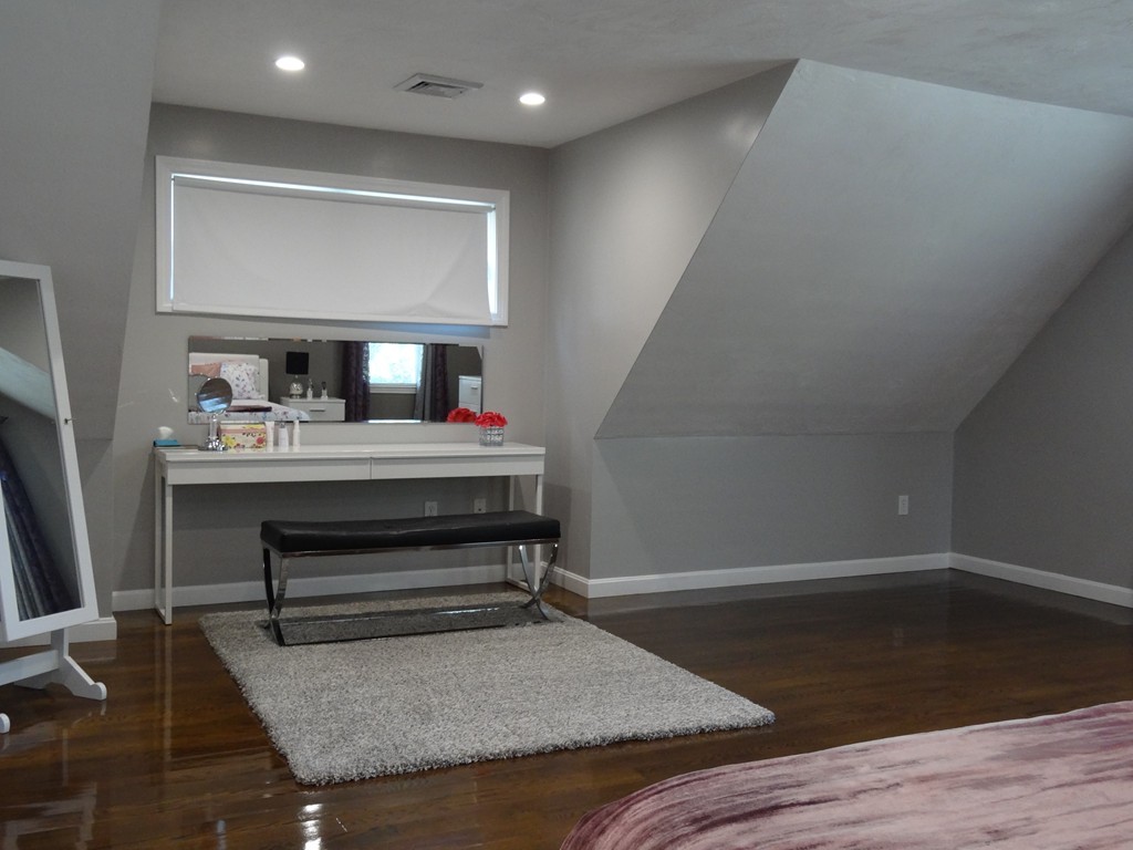 23 Charge Pond Road Wareham, MA 02571 - Photo 26 of 38 Gallery Image 26
