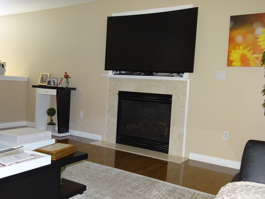 23 Charge Pond Road Wareham, MA 02571 - Photo 5 of 38 Gallery Image 5