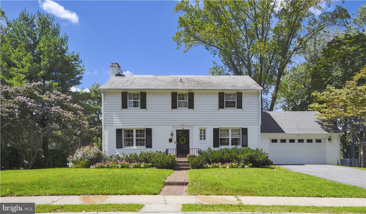 7100 Copeleigh Road Baltimore, MD 21212 - Photo 1 of 45