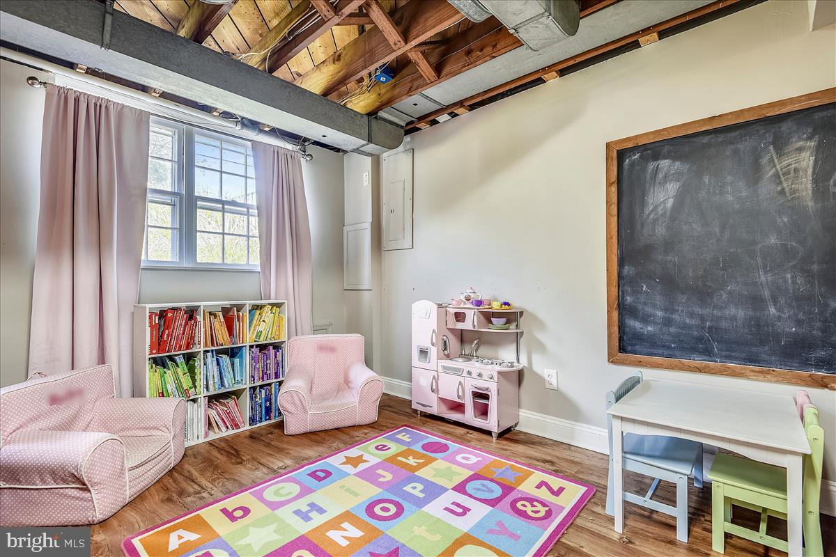 7100 Copeleigh Road Baltimore, MD 21212 - Photo 31 of 45