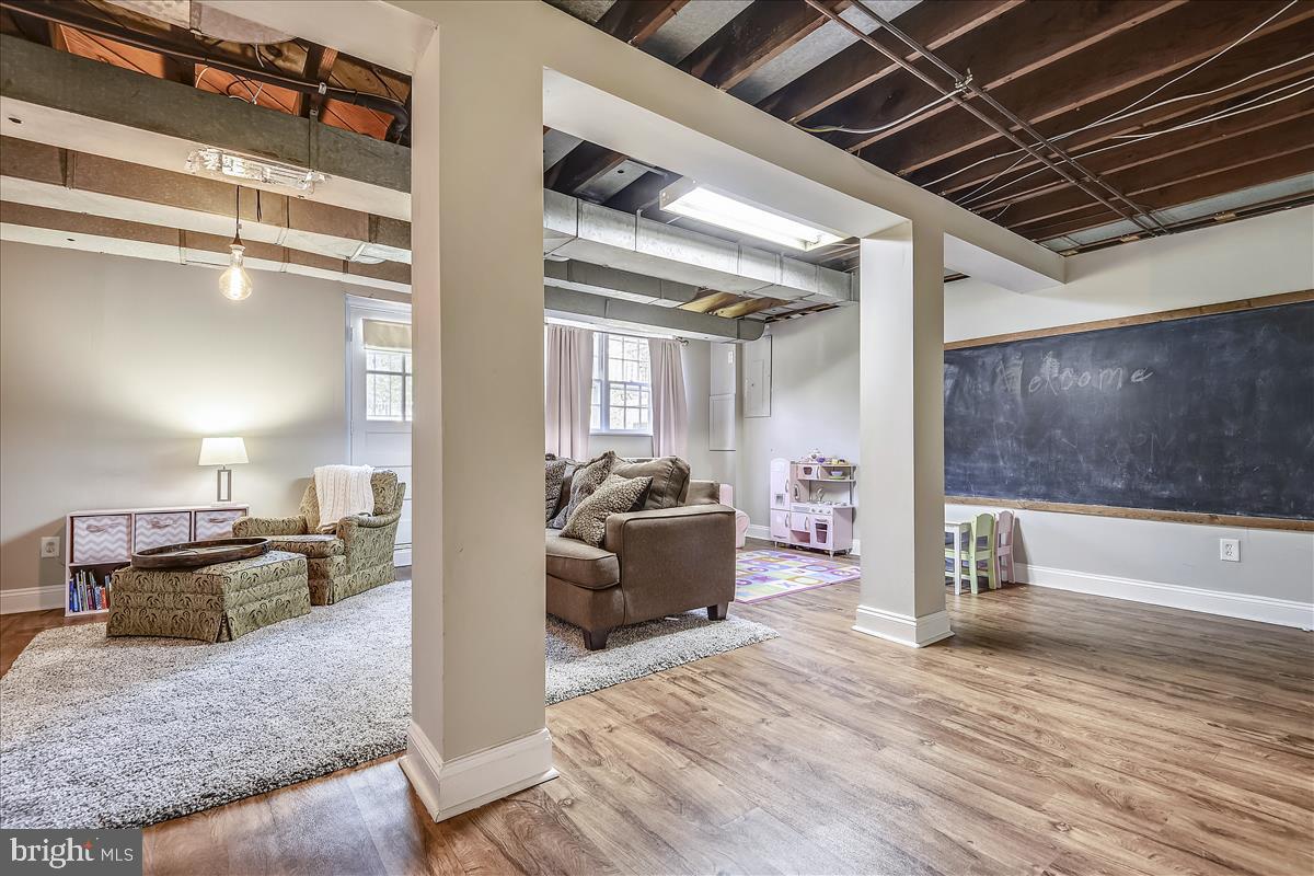 7100 Copeleigh Road Baltimore, MD 21212 - Photo 32 of 45