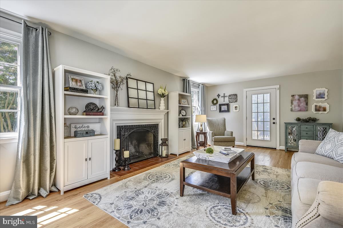 7100 Copeleigh Road Baltimore, MD 21212 - Photo 6 of 45