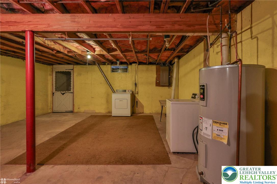 822 Elm Street Bethlehem, PA 18018 - Photo 35 of 40 a view of a garage