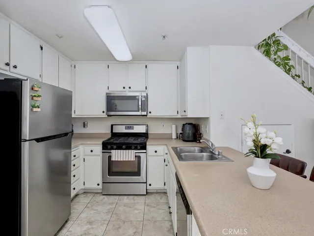 $528,000 | 13133 Le Parc, Unit 712, Chino Hills, CA 91709