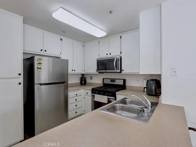 $528,000 | 13133 Le Parc, Unit 712, Chino Hills, CA 91709