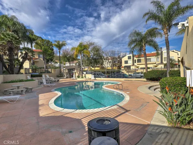 $528,000 | 13133 Le Parc, Unit 712, Chino Hills, CA 91709
