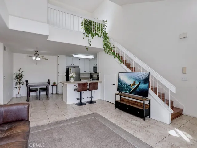 $528,000 | 13133 Le Parc, Unit 712, Chino Hills, CA 91709