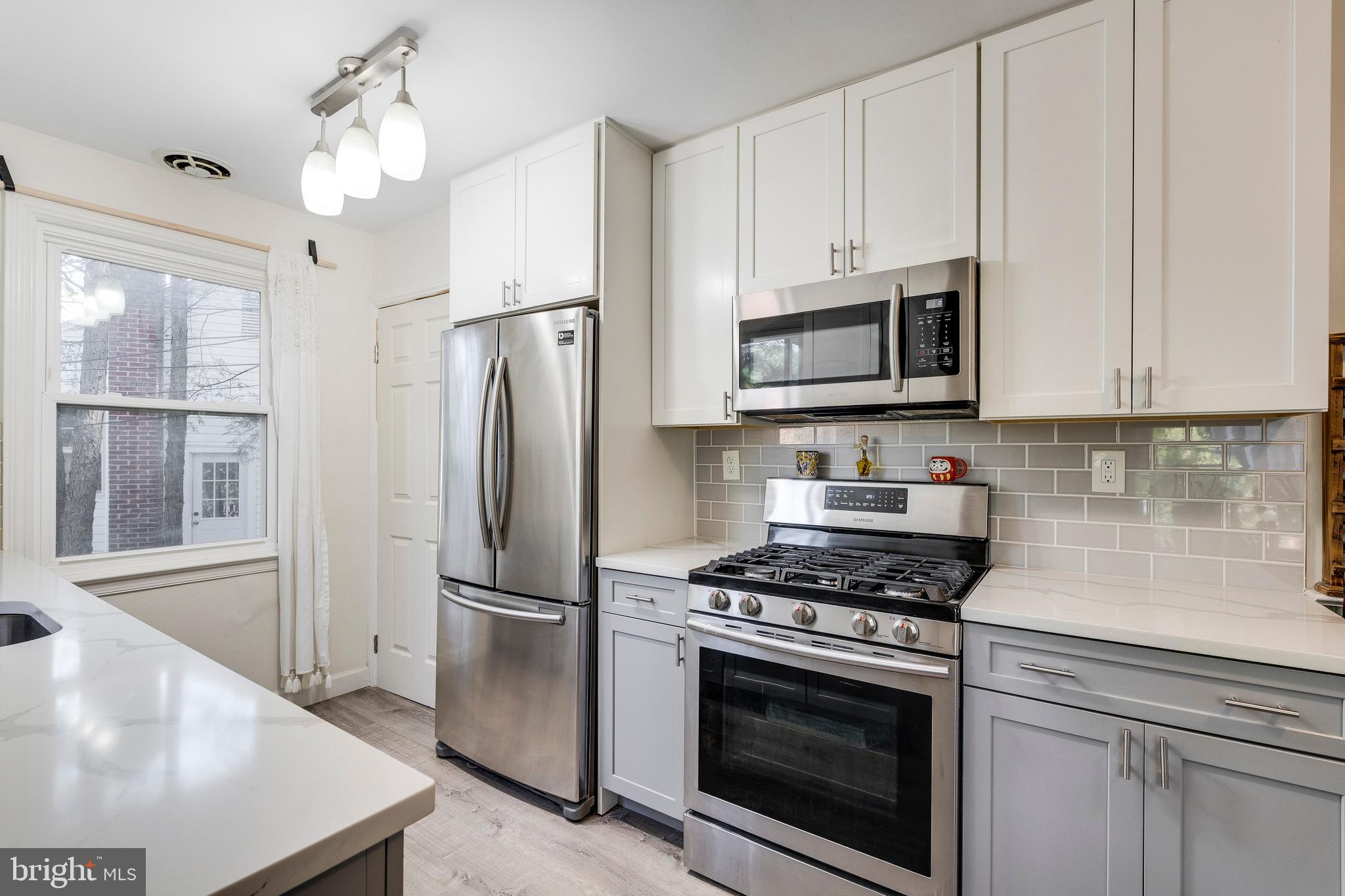 508 Silver Spring Avenue Silver Spring, MD 20910 - Photo 7 of 23