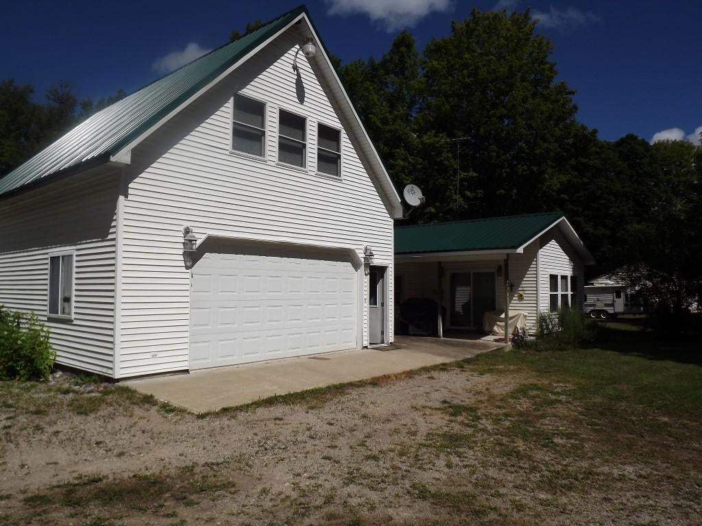 2265 Mann Road Cheboygan, MI 49721 - Photo 10 of 61 Gallery Image 10