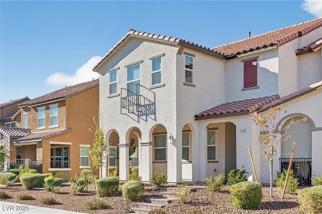 $2,135 | 3242 Trabia Avenue, Henderson, NV 89044