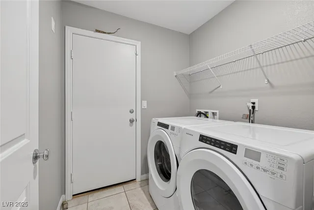 $2,135 | 3242 Trabia Avenue, Henderson, NV 89044