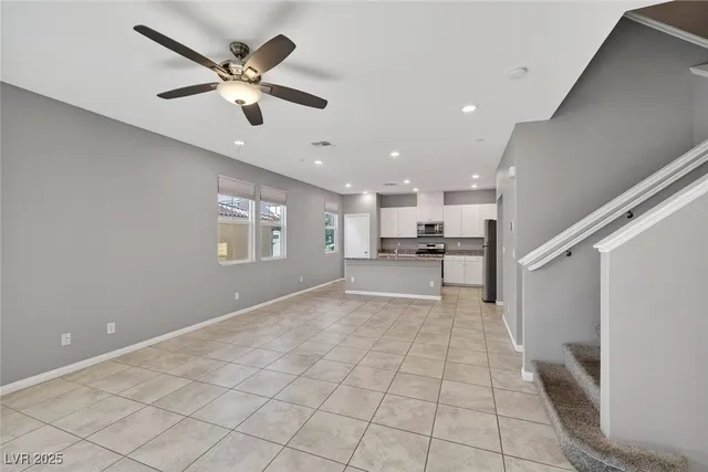 $2,135 | 3242 Trabia Avenue, Henderson, NV 89044