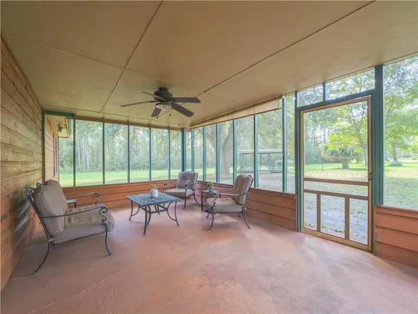 $455,000 | 43 Dutch Road, Hortense, GA 31543