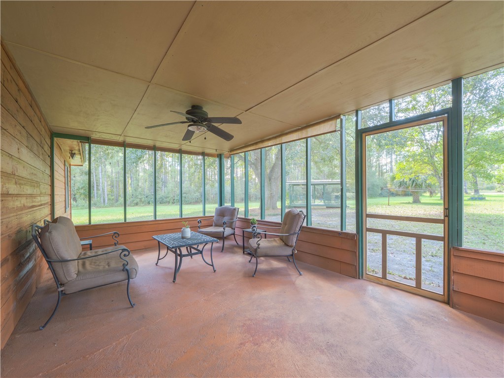 43 Dutch Road Hortense, GA 31543 - Photo 23 of 45 Screened in Back Porch