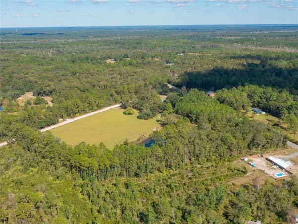 $455,000 | 43 Dutch Road, Hortense, GA 31543