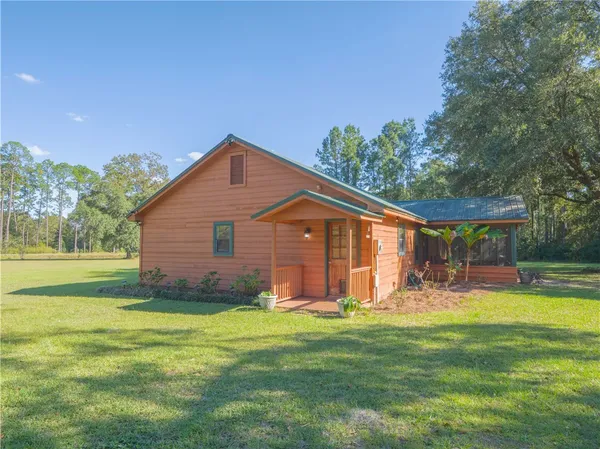 $455,000 | 43 Dutch Road, Hortense, GA 31543