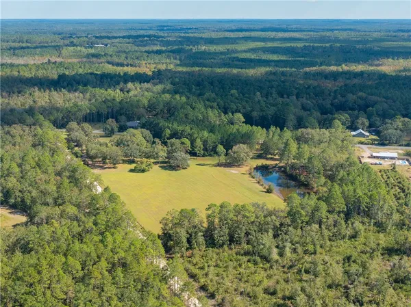 $455,000 | 43 Dutch Road, Hortense, GA 31543