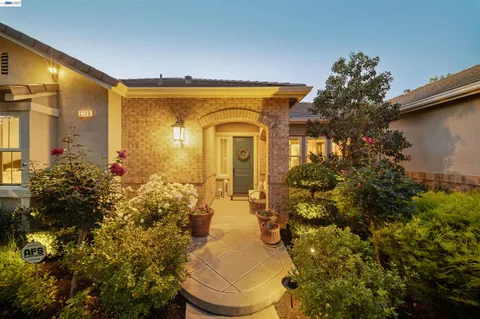 $3,760,000 | 2205 Cameron Circle, Pleasanton, CA 94588